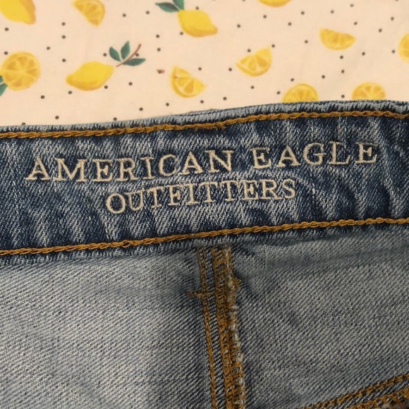 AE distressed festival shorts. 🌸 - Picture 4 of 6